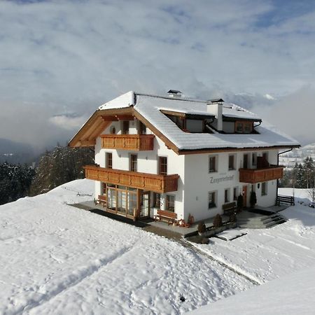 Zangerlechnhof Apartment Brunico Exterior foto